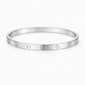 Elegant Waterproof Bracelet – Tarnish-Free Jewelry