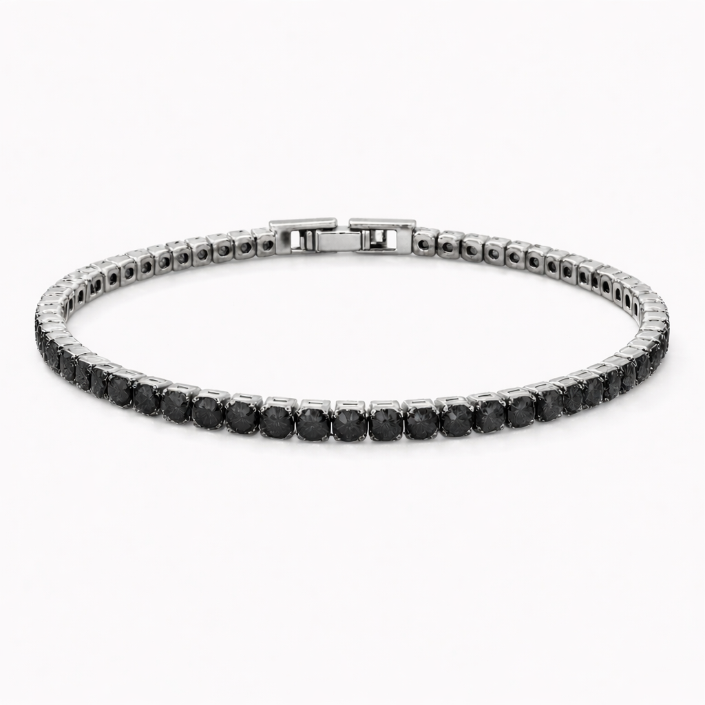Elegant Waterproof Bracelet – Tarnish-Free Jewelry