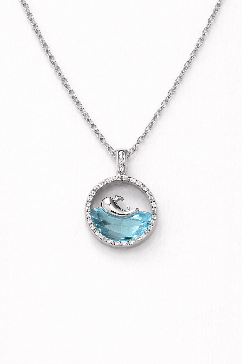 Elegant Waterproof Necklace – Tarnish-Free Stainless Steel Jewelry